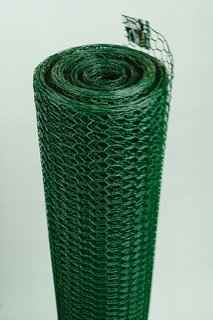 Malla Hexagonal Plastificada 1/2" de abert. de alambre 24 de 1m. de alto - China