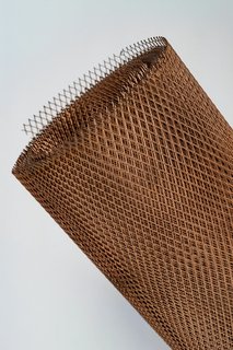Chapa Expandida de Bronce de 5x10mm. - 0,6mm. esp. - 0,2m. alt.