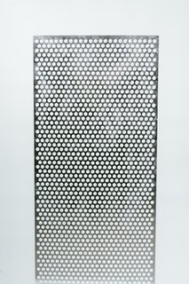 Plancha Perforada de 8mm. perf. de 0,9mm. esp. (2x1m.) - China